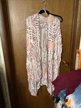 Source Unknown Cream and Rose Pink Patterned Open Cardigan
